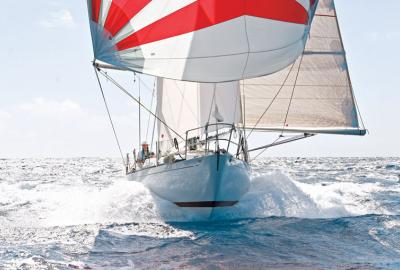 Illusion under full sail